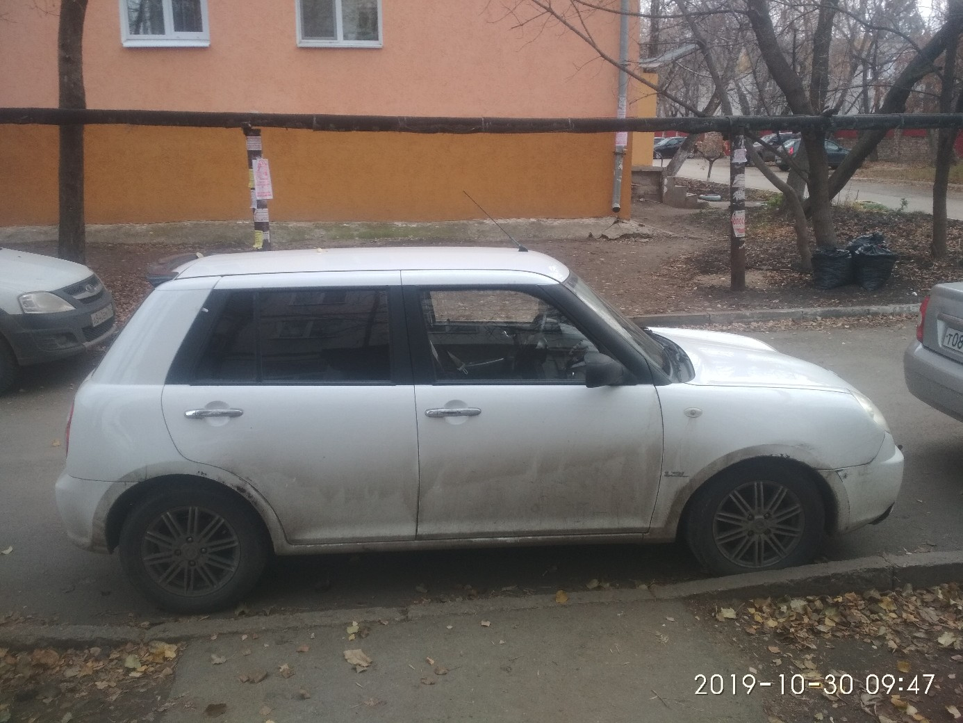Где красная ковровая дорожка, лакеи и юнкера? Где красная ковровая дорожка, лакеи и юнкера?