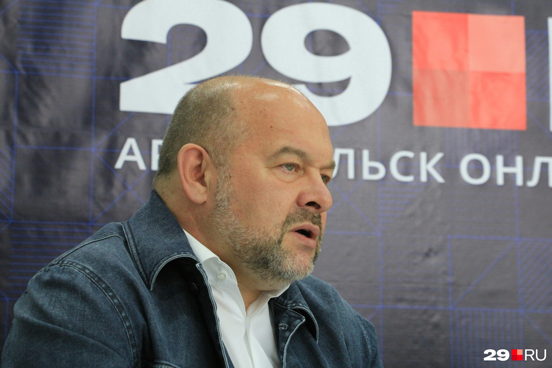 Игорь Орлов про уход регионального оператора: «Судебные тяжбы — зачем это надо? Получается, и нового нельзя брать, и старый не работает. Нам нужно договориться» Игорь Орлов про уход регионального оператора: «Судебные тяжбы — зачем это надо? Получается, и нового нельзя брать, и старый не работает. Нам нужно договориться»