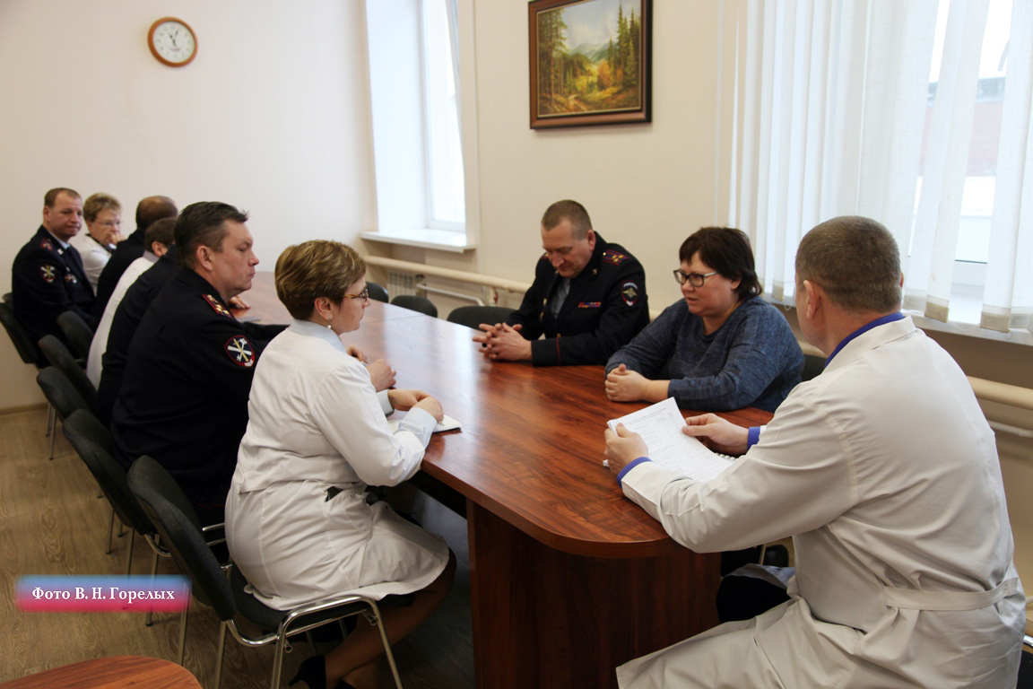 Также полковник Столярова обсудила итоги работы в 2019 году Также полковник Столярова обсудила итоги работы в 2019 году