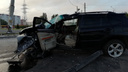 В Тольятти водитель автомобиля Lexus RX 330 протаранил бетонный столб
