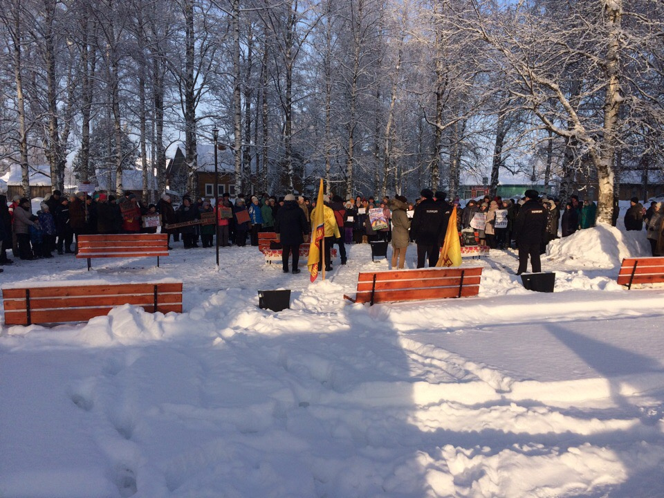 Вот так митинг проходил в Красноборском районе