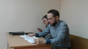 «Очень неожиданно!»: суд назначил штраф сторонникам Навального за расклеивание листовок