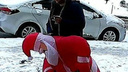 В Ростове неизвестный «народный мститель» выкрал надувного Деда Мороза