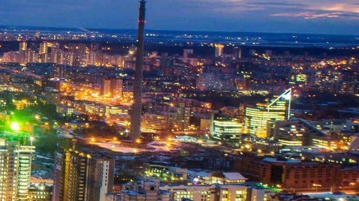 "Привлекаем туристов комфортным климатом": как Екатеринбург презентует себя миру ради "Экспо-2025"