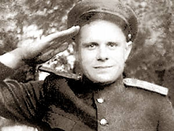 Алексей Берест был представлен к награждению Золотой Звездой Героя
Советского Союза