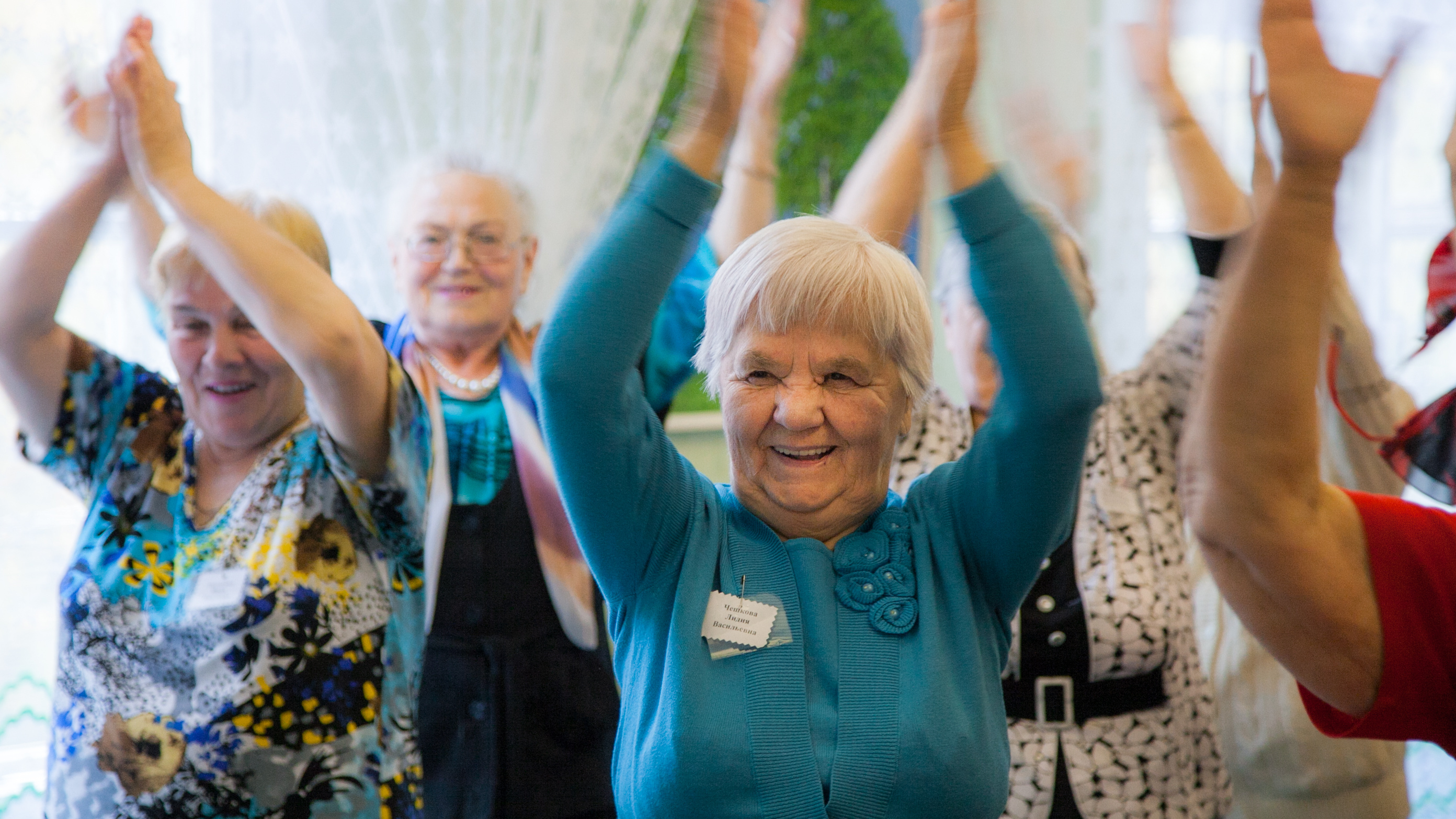 Активное социальное долголетие. Активная жизнь пенсионеров. Проект для пожилых людей активное поколение. Пенсионеры в России. Пожилые люди в России.