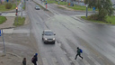 Прыгнули под колёса: двух детей сбили на пешеходных переходах в Архангельске
