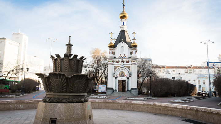 Святая история: кто взрывал храмы Екатеринбурга и где вместо молебнов проводили рок-фестивали