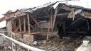 «А воз и ныне там»: неделю жители ростовской хрущевки, на которую упала стена высотки, ждут ремонта