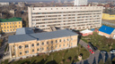 «Из отделения выкатили всех лежачих»: что известно о пожаре в Волгоградской областной больнице