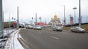 «Нас толкают на нарушения!»: в Самаре водители пожаловались на узкие съезды с Московского шоссе