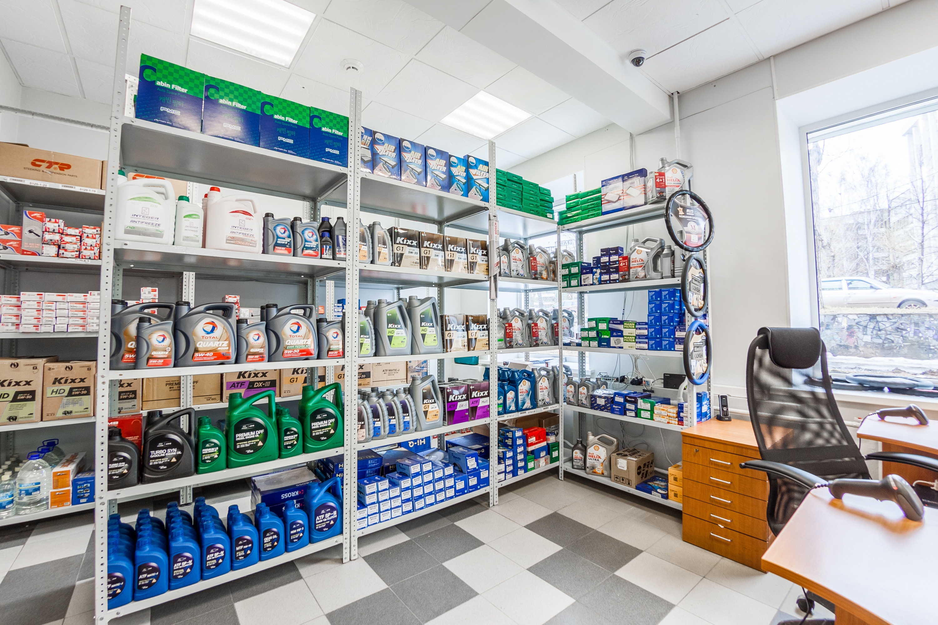 Чуртанское шоссе 2 березники. Автомагазин березники. Корей парк автомагазин екатеринбург. Автомагазины каменск-уральский. Кореец парк в екатеринбурге магазин.