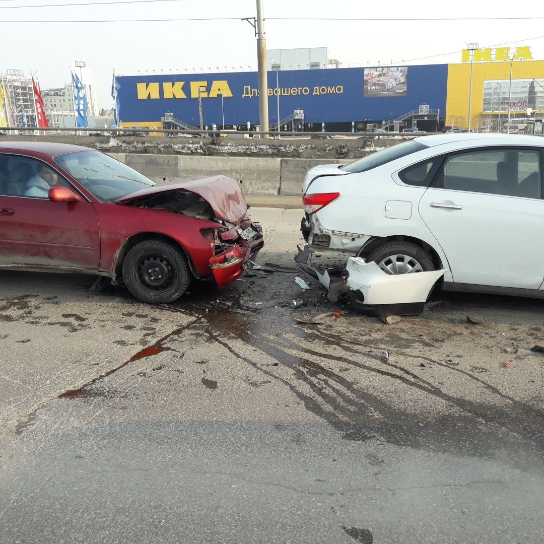 В аварии пострадал пассажир «Ниссана»