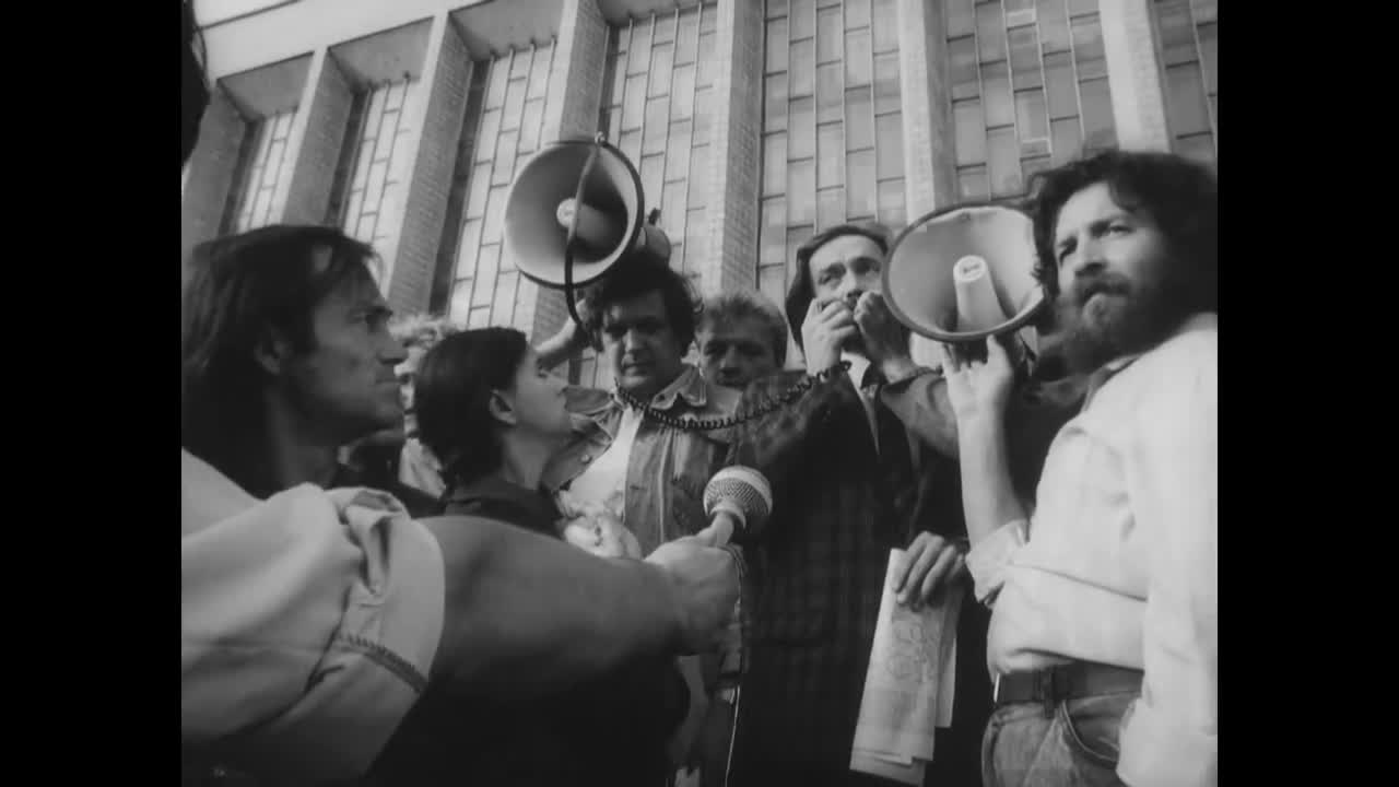 Журналисты сняли митинг перед ГПНТБ 20 августа 1991 года