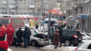 Водитель трезвый: подробности ДТП на площади Калинина, где «Тойота» влетела в толпу людей
