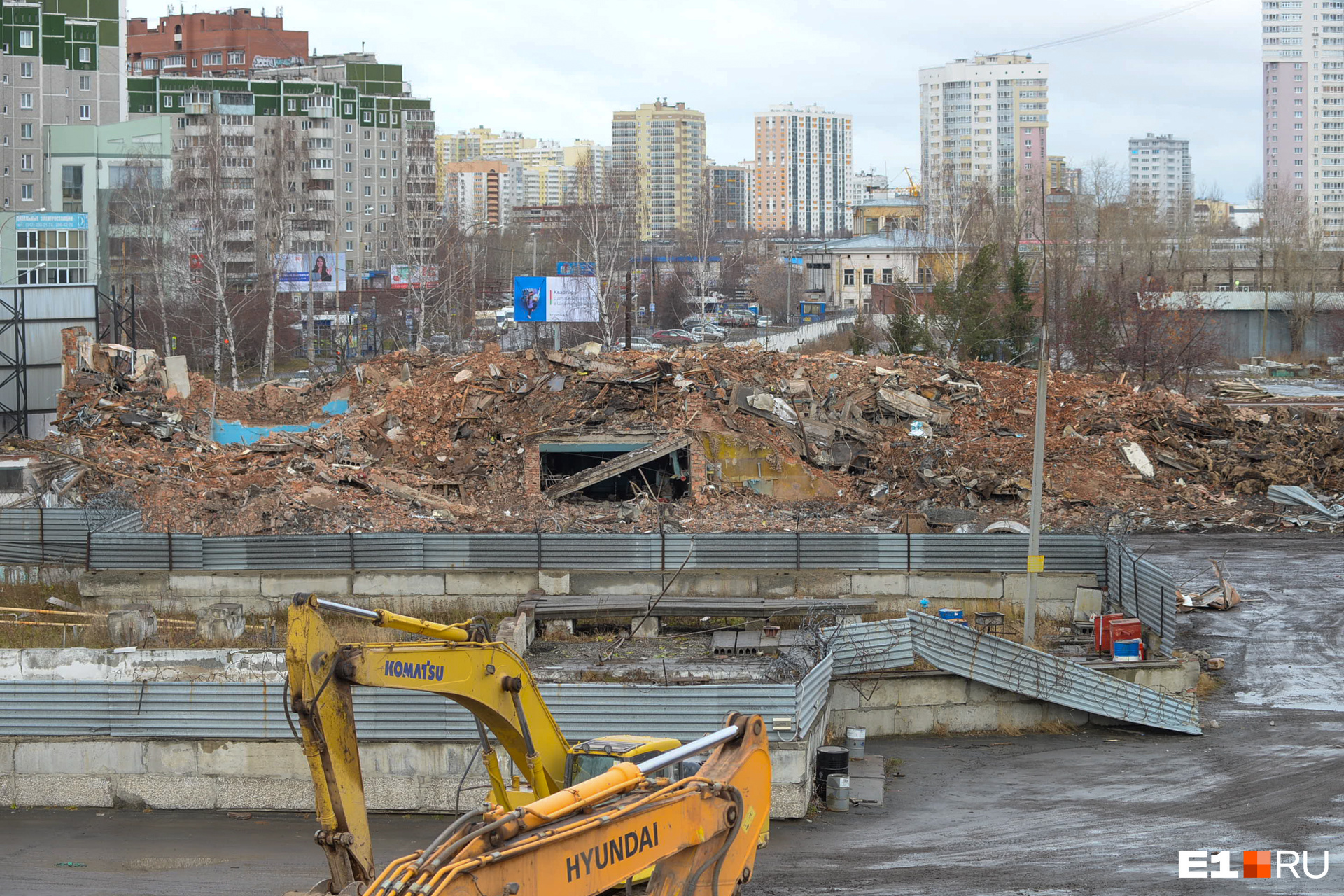 Новый автовокзал в екатеринбурге золотой проект фото