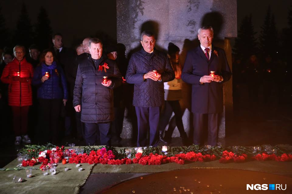 В акции приняли участие Анатолий Локоть и Андрей Травников В акции приняли участие Анатолий Локоть и Андрей Травников