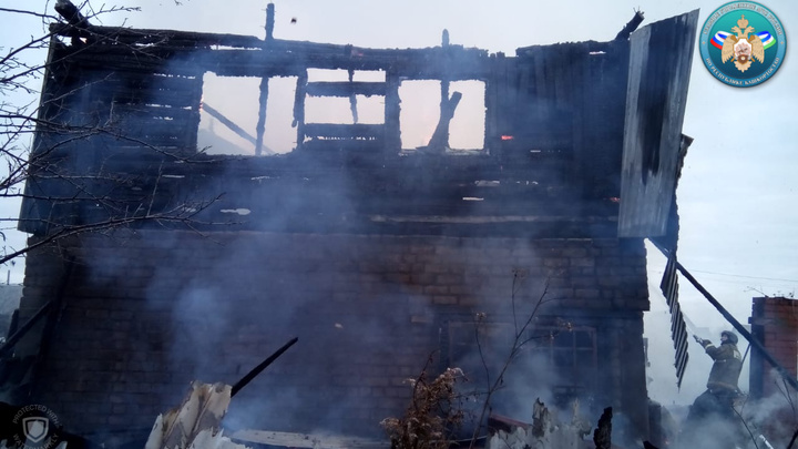 Стали известны подробности гибели на пожаре в Башкирии 8-летней девочки