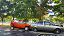 Ночью в Тольятти водитель-лихач протаранил припаркованные автомобили