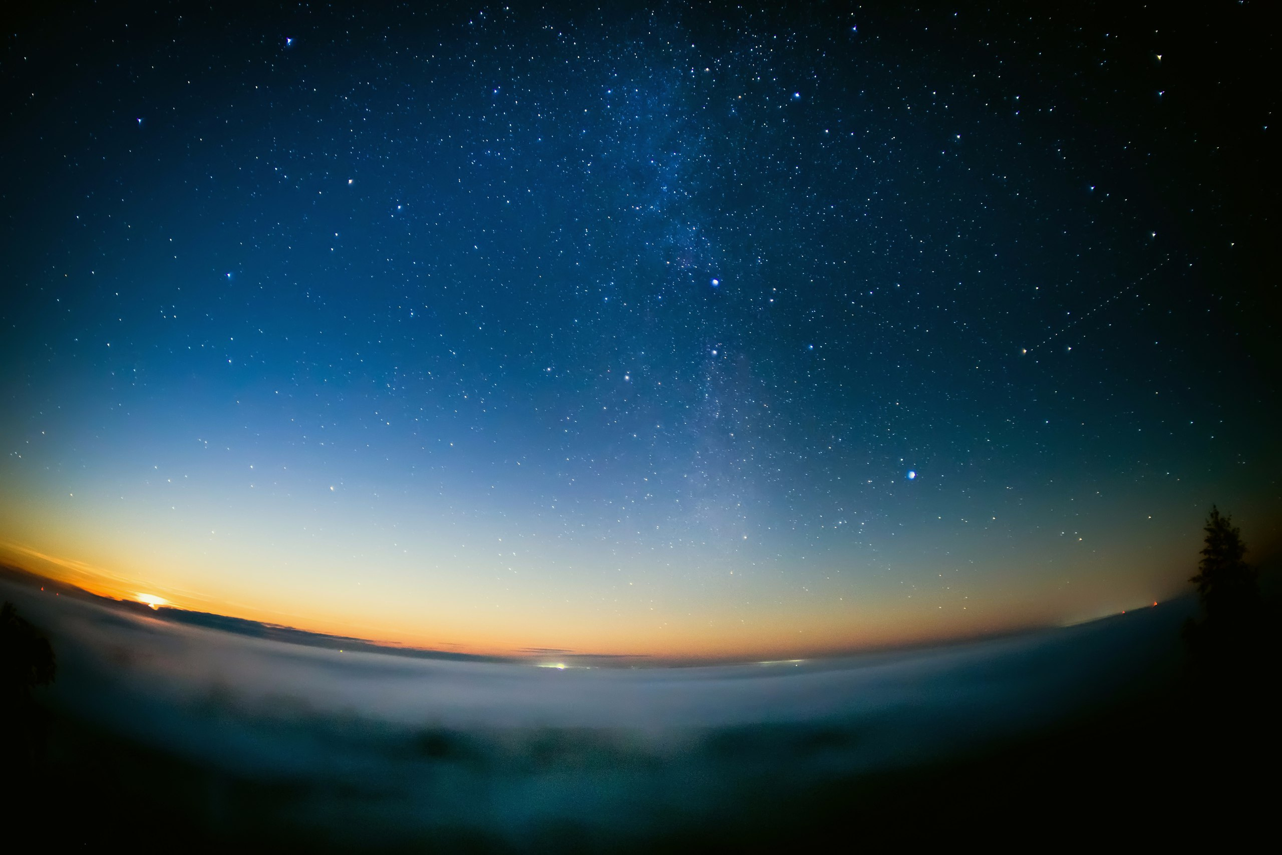 фото звездного неба осенью. звездное небо омска. теплые ночи августа. омск ночью небо. ночное небо омск.