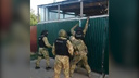 СОБР повалил грабителей на пол: задержание в Сызрани сняли на видео