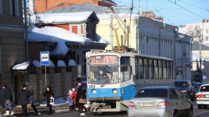«Даже не рассматривается»: власти заявили, что трамвайную линию на Ильинской не уберут