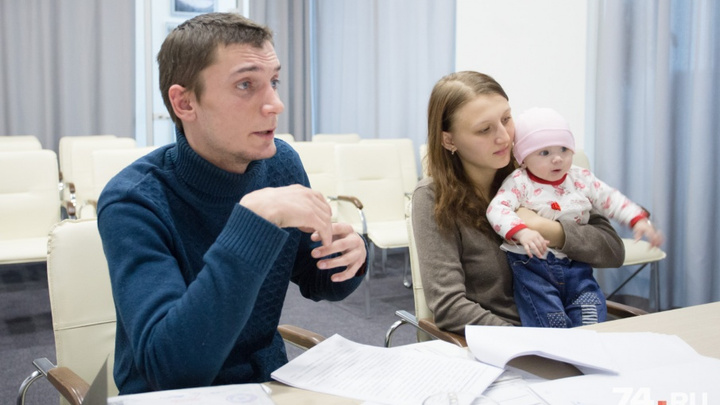 «Не доверяем госсистеме»: на Южном Урале семейная пара оспаривает в суде диагноз «ВИЧ»