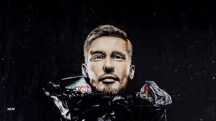 «Жень, вынеси мусор»: челябинец нарисовал для Тефтелева граффити про коллапс с отходами