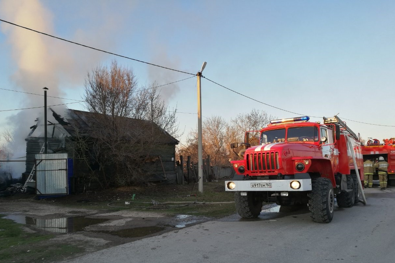 Пестравка самарская область. Аварии в Пестравке Самарской области. В Пестровке сгорел дом. Происшествия в Пестравке Самарской области. Происшествия в Пестравке.