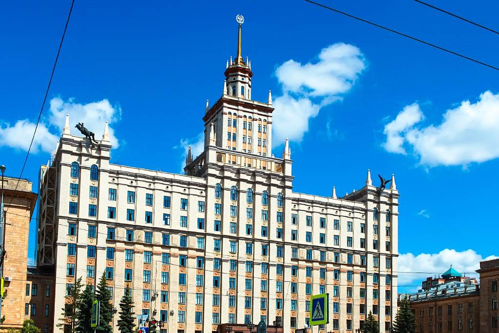 ЮУрГУ занял 90-е место в сотне университетов ЮУрГУ занял 90-е место в сотне университетов