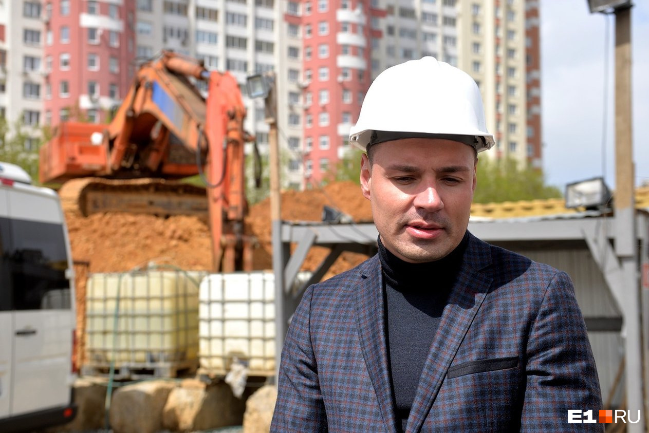 Застройщиком выступает компания «МВ-Урал» Застройщиком выступает компания «МВ-Урал»