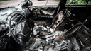 «Сгорела вся краска»: на севере Волгограда полыхнули четыре машины