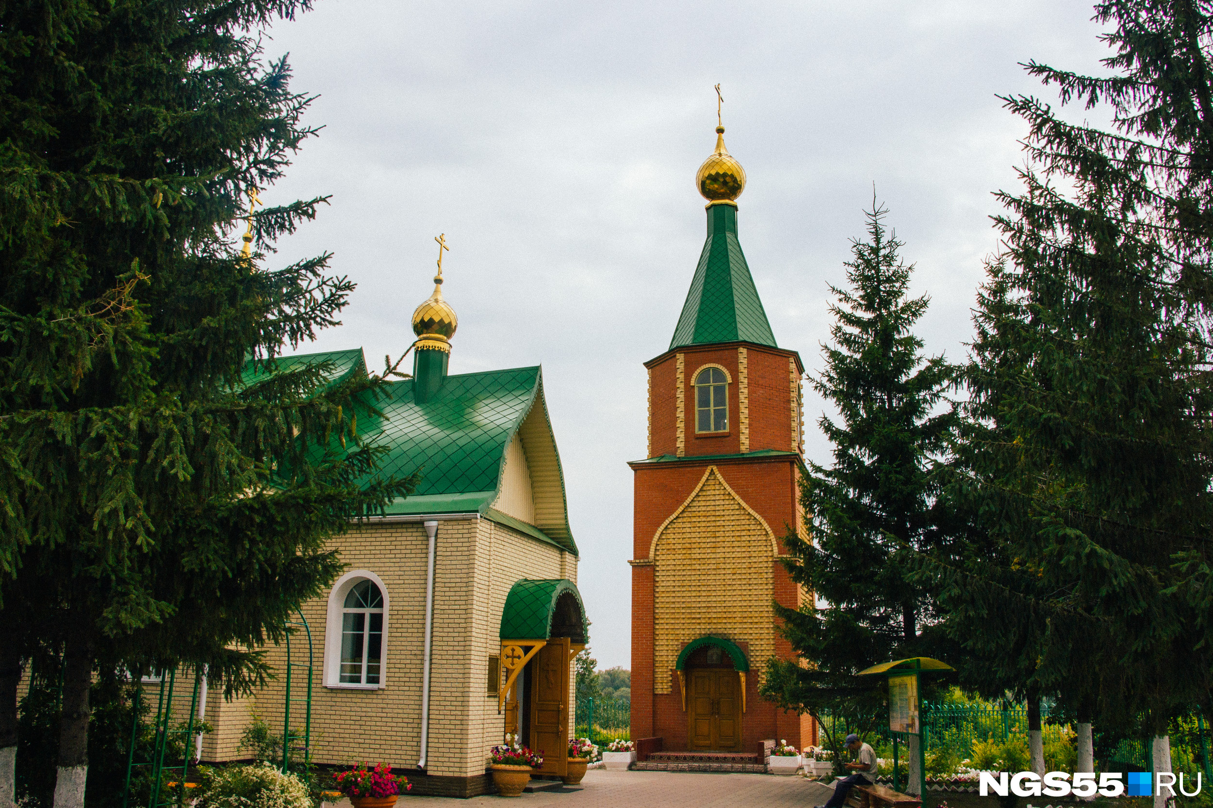 храм всех святых омск. храм всех святых сибирских. поселок захламино в омске. церковь в захламино омск. храм сибирских святых г.