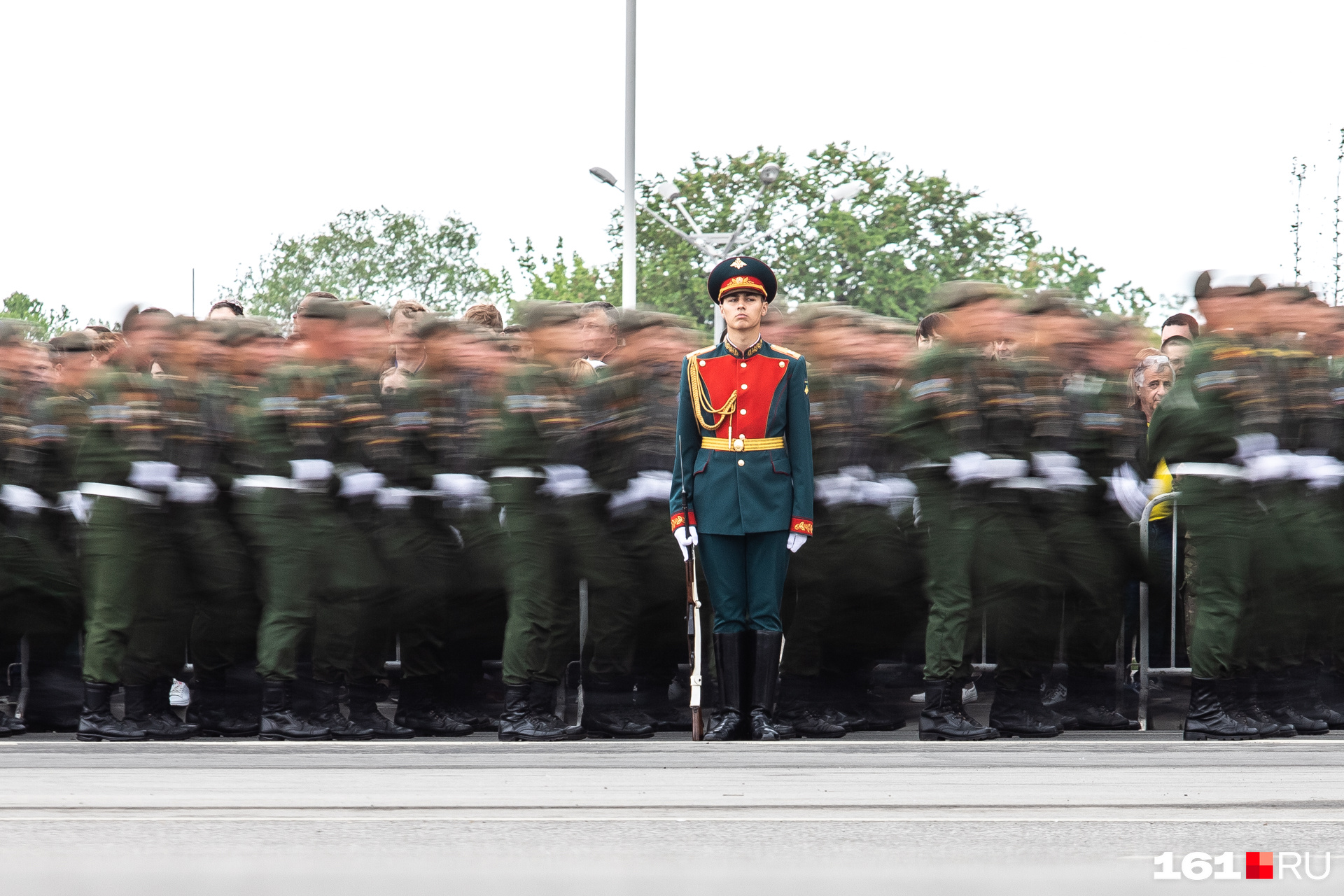 В параде Победы принимали участие почти 3000 военнослужащих