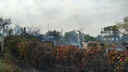 В Азовском районе ландшафтный пожар перекинулся на жилой дом