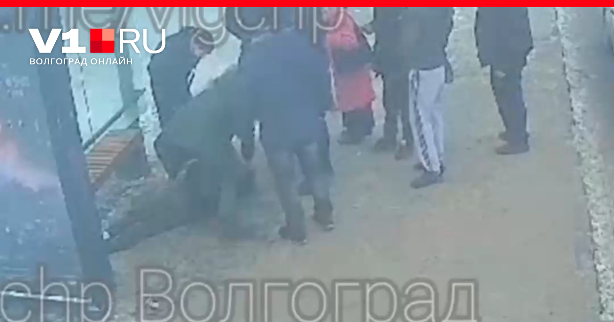 Мчс спасает. Смелый поступок. Спасатели мчс россии. Мчс россии спасение людей в горах. Спасение человека на земле.