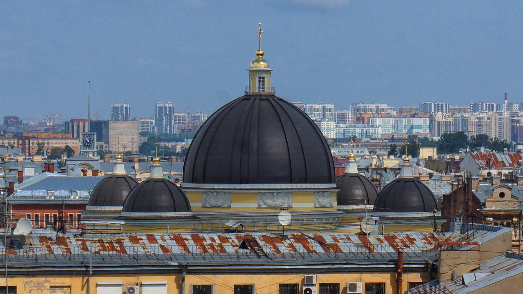 Петербург, вид сверху. Любуемся городом с крыши дома в центре - 14 августа  2018 - ФОНТАНКА.ру