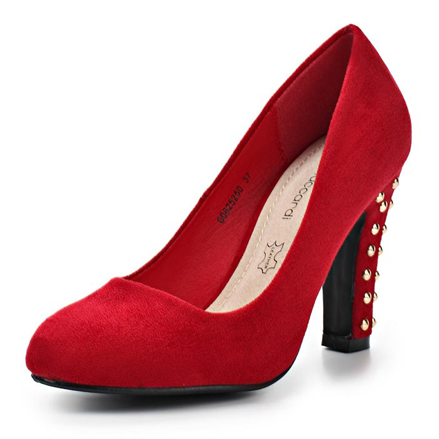 Красный цвет сам по себе привлекает львиную долю внимания, но дизайнеры на этом не остановились и добавили стильный декор, который делает эти туфли невероятно обаятельными. <price>999 руб.</price>