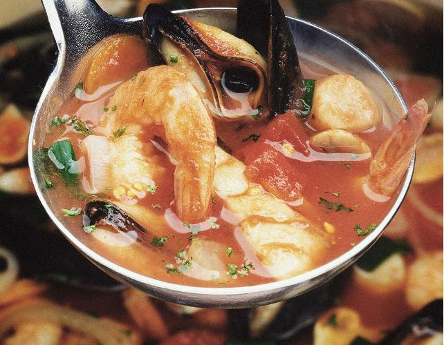 Независимо от сезона популярны морепродукты — здесь играют роль личные вкусы и предпочтения