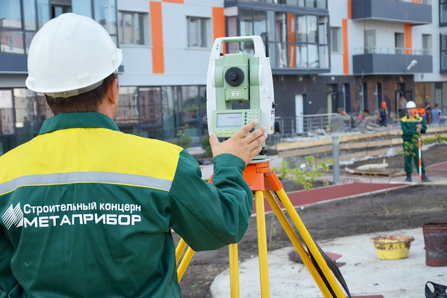 Компания строит объекты на сложных рельефах, где очень важна грамотная работа проектировщиков и геодезистов. Компания строит объекты на сложных рельефах, где очень важна грамотная работа проектировщиков и геодезистов.