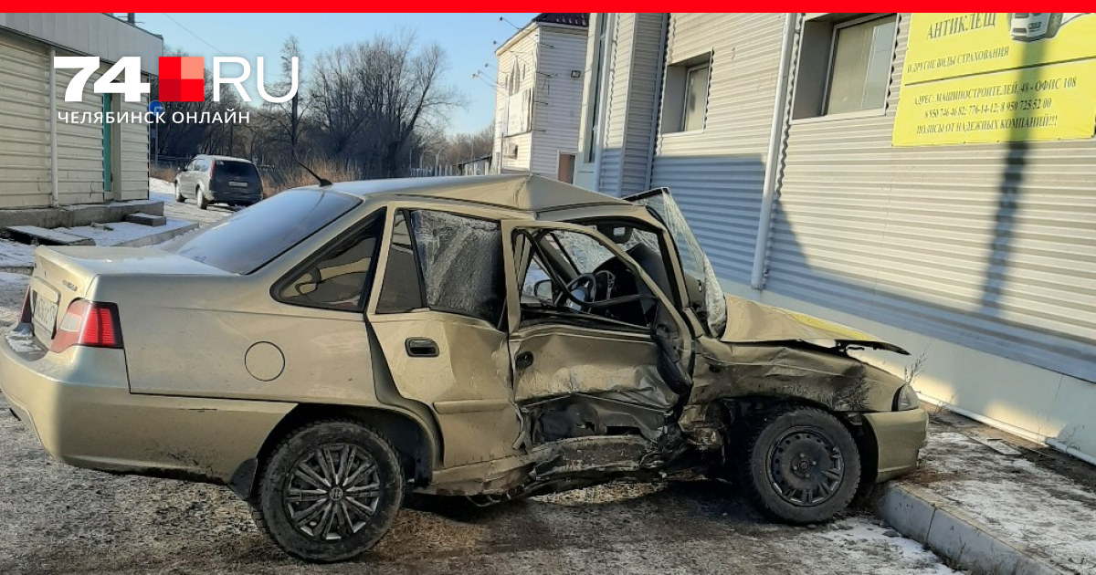 разбитая белая дэу нексия. Daewoo nexia аварии. Daewoo nexia 1 битая. вишневая дэу нексия авария. Daewoo nexia аварии.