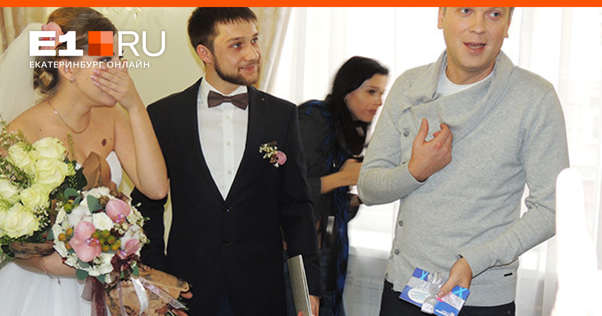 Светлаков приехал на свадьбу в Ярославль. Свадебные фото хоккеиста Андрея Светлакова.