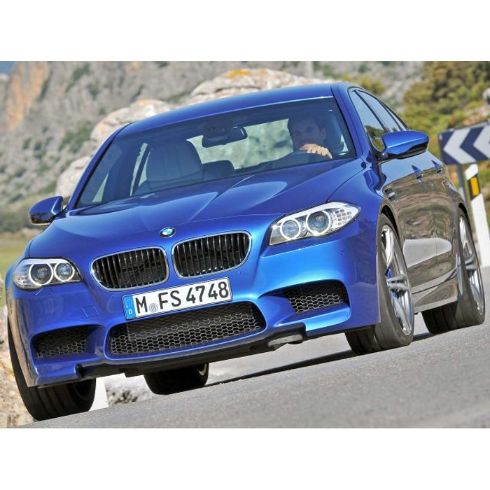 BMW m5 f10. BMW m5 f10 2012. BMW 5 f10 дизель. БМВ М 2012. B 15 f 10 0