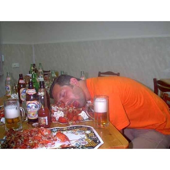 Мужчине после пьянки