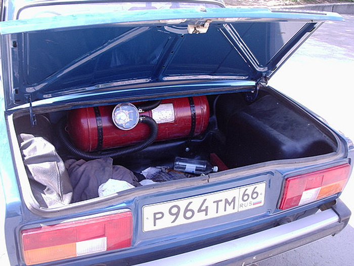 ������ 40 L