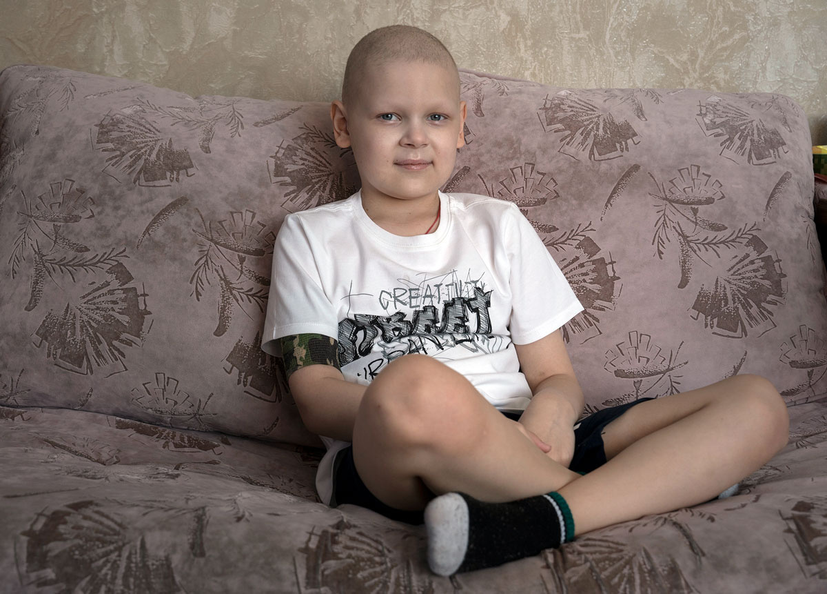 Восьмилетнему Андрею нужна помощь в борьбе с лейкозом