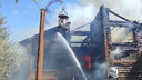 «Доставлен в больницу»: в пожаре на базе отдыха в Ярославской области пострадал сотрудник МЧС