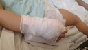 С управляющей компании отсудили компенсацию семье девочки, получившей травму на карусели в Челябинске