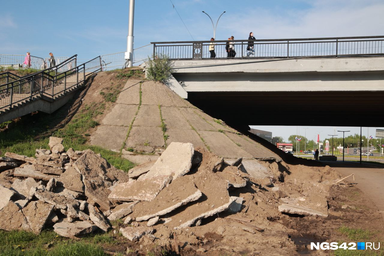 День, когда Кемерово встал: показываем, что происходит на Кузбасском мосту после начала ремонта