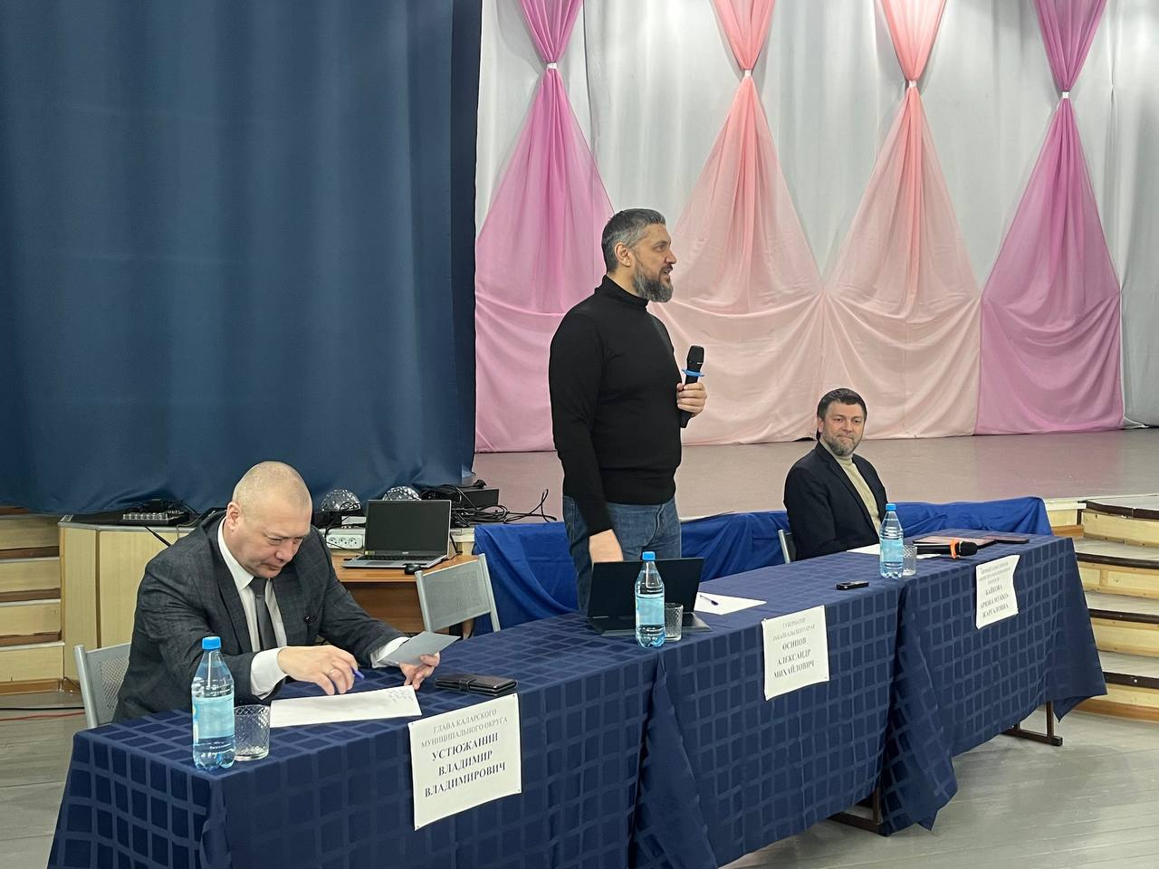 Учителя Новой Чары вызвали губернатора Осипова на «Разговор о Главном»